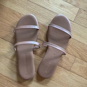 Amazon Essentials Tan Sandals Comfortable Casual Footwear